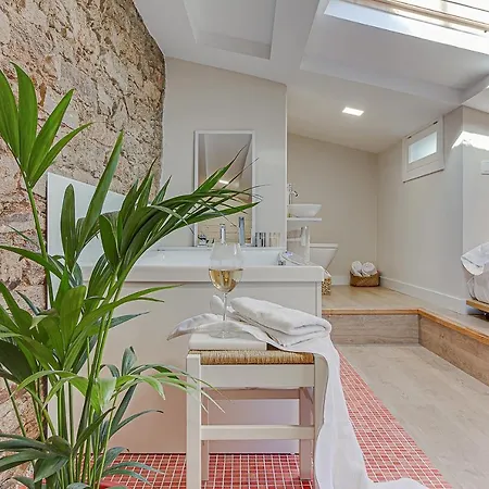 Elena Vut Apartment